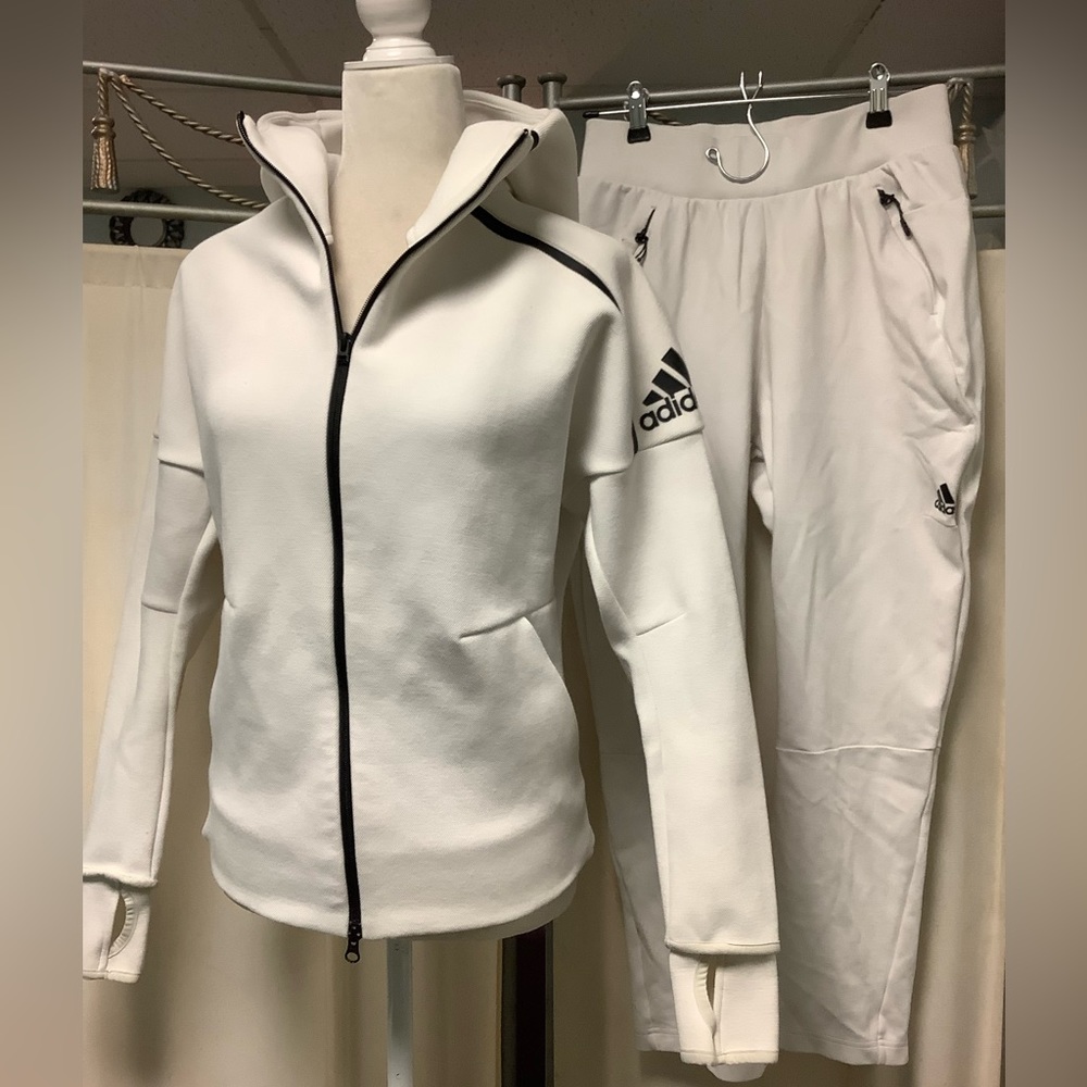 Adidas Zip Up Hooded Jacket Skinny Leg Cropped Pants